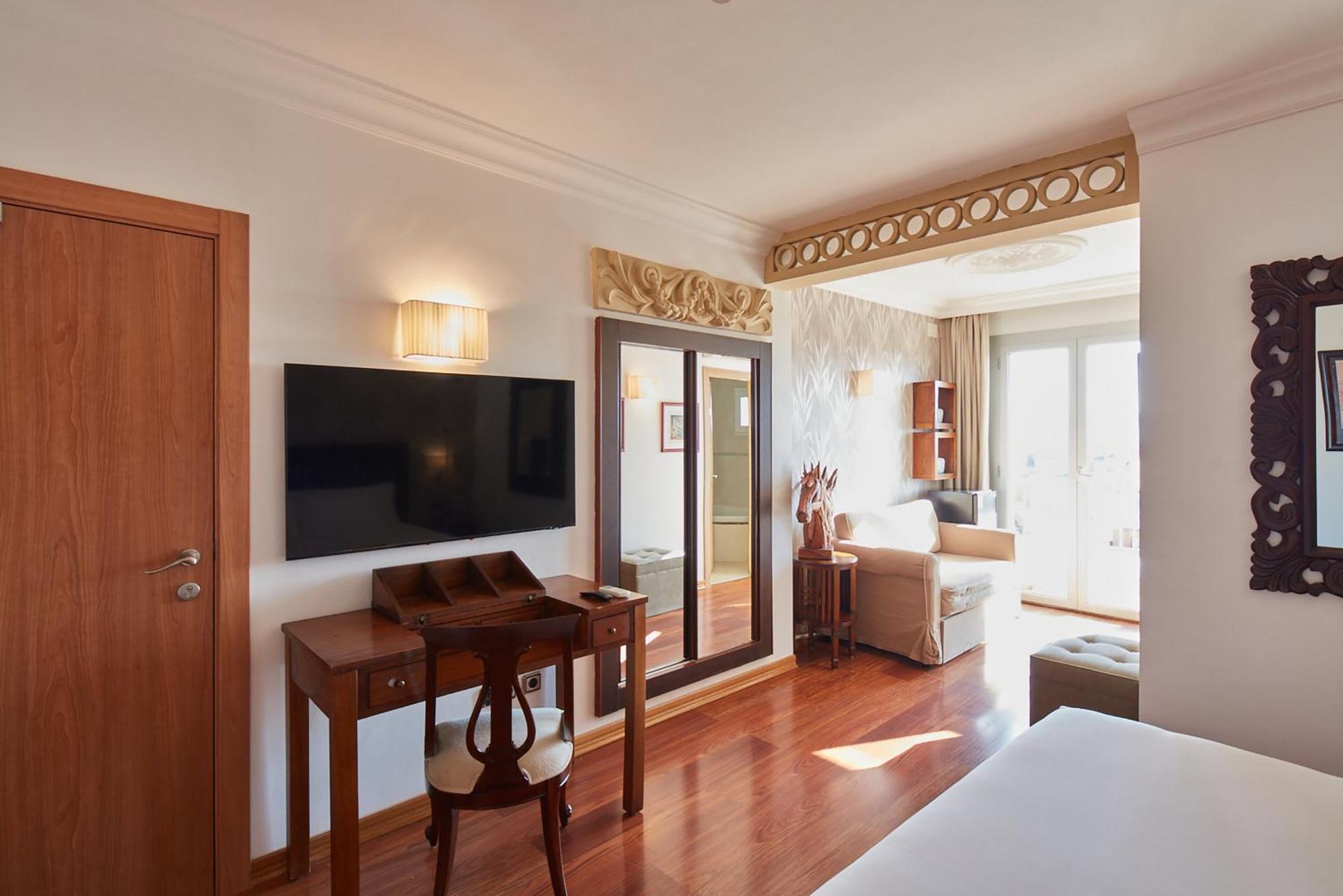 Sercotel Hotel President Φιγκέρες Εξωτερικό φωτογραφία