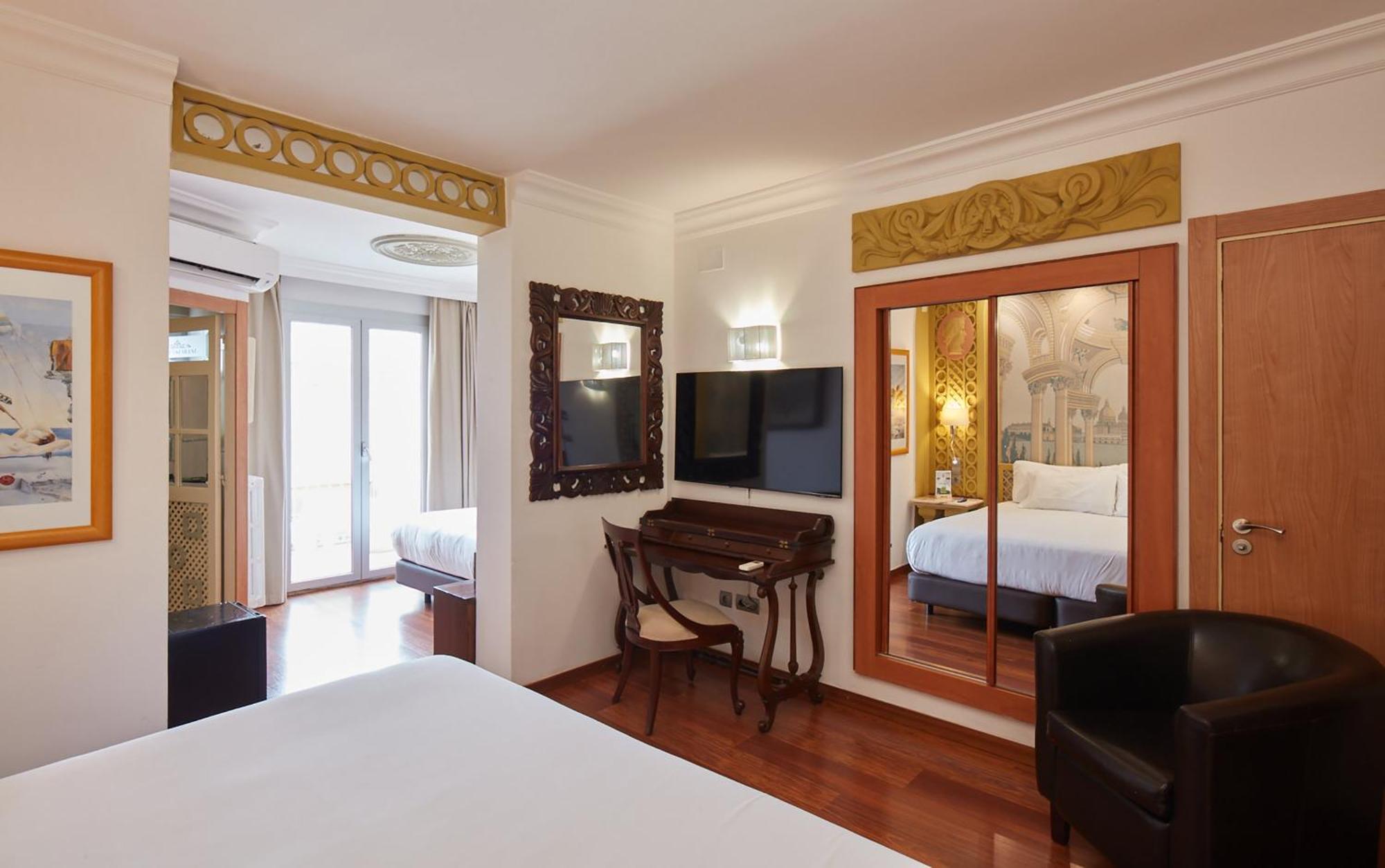 Sercotel Hotel President Φιγκέρες Εξωτερικό φωτογραφία