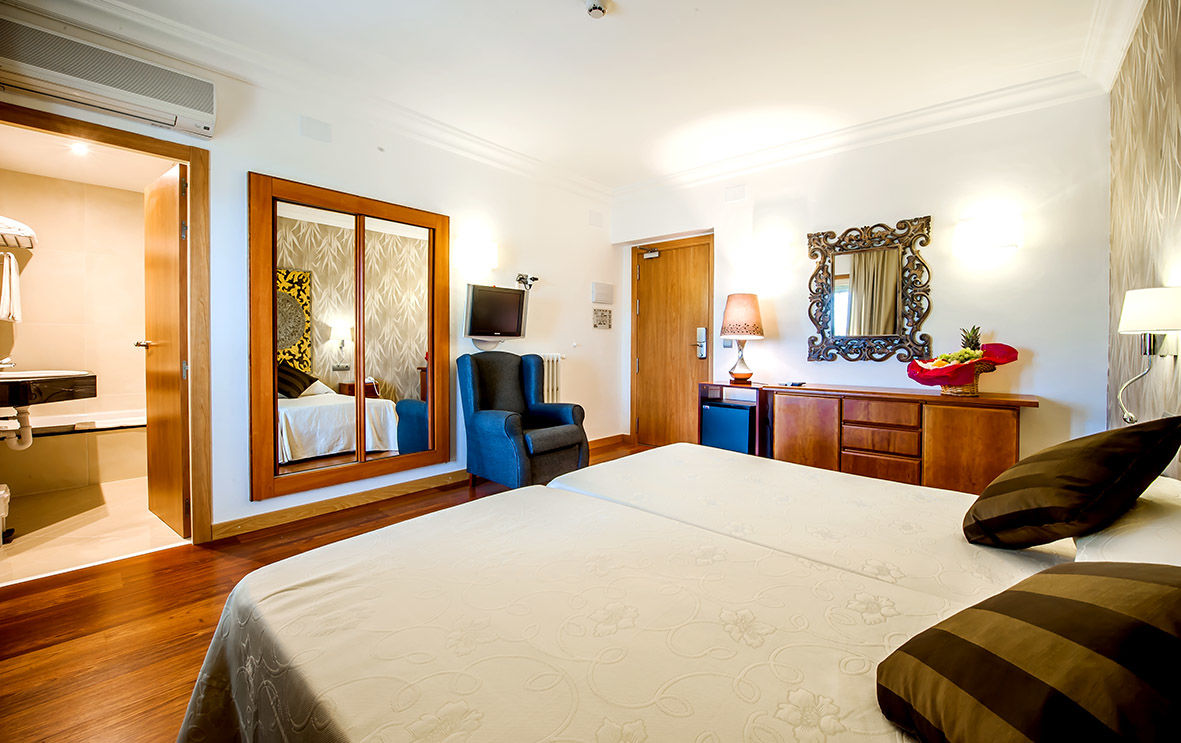 Sercotel Hotel President Φιγκέρες Εξωτερικό φωτογραφία